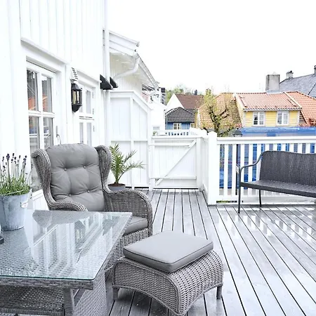 Victoriagarden- Losji Gæstehus