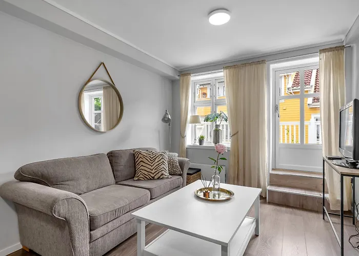 Victoriagarden- Losji 3* Grimstad