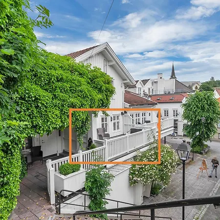 Gasthuis Victoriagarden- Losji Grimstad (Aust-Agder)