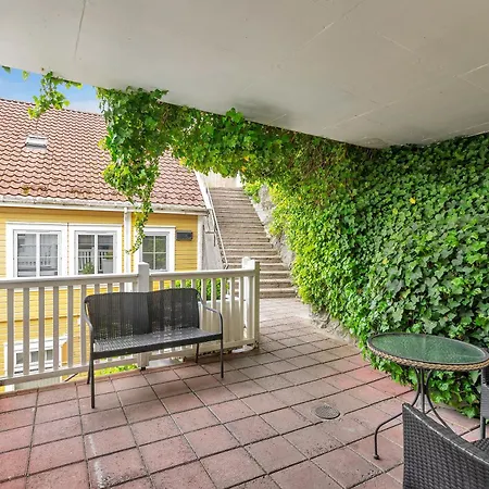 Gasthuis Victoriagarden- Losji Grimstad (Aust-Agder)